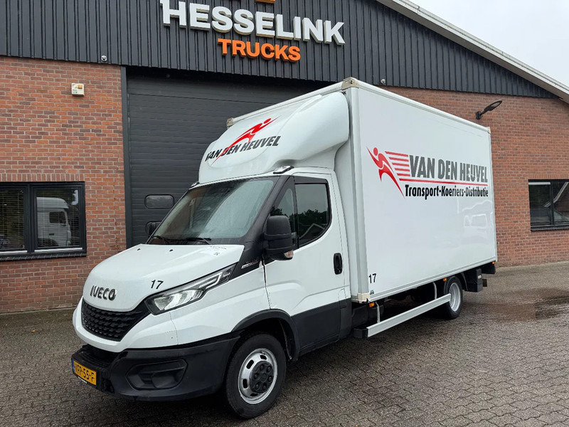 Iveco Daily 35C18 Koffer Airco 750KG Laadklep LBW Automatic! - Skåpbil: bild 1 Iveco Daily 35C18 Koffer Airco 750KG Laadklep LBW Automatic! - Skåpbil: bild 1
