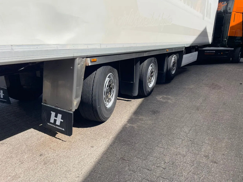 Krone SD SLX Whisper VSE Stuuras 2X! LZV Gekeurd, nieuwe APK - Isotermiska semitrailer: bild 4 Krone SD SLX Whisper VSE Stuuras 2X! LZV Gekeurd, nieuwe APK - Isotermiska semitrailer: bild 4
