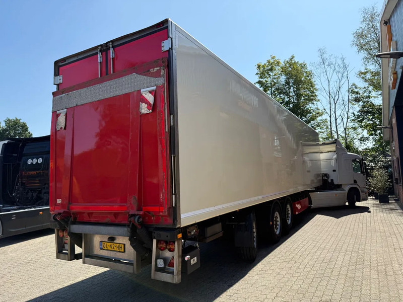 Krone Thermo King SLX 300 Whisper 5.386 uur! Stuuras 3500KG LBW! 265H 250B APK 02/2026 - Isotermiska semitrailer: bild 4 Krone Thermo King SLX 300 Whisper 5.386 uur! Stuuras 3500KG LBW! 265H 250B APK 02/2026 - Isotermiska semitrailer: bild 4