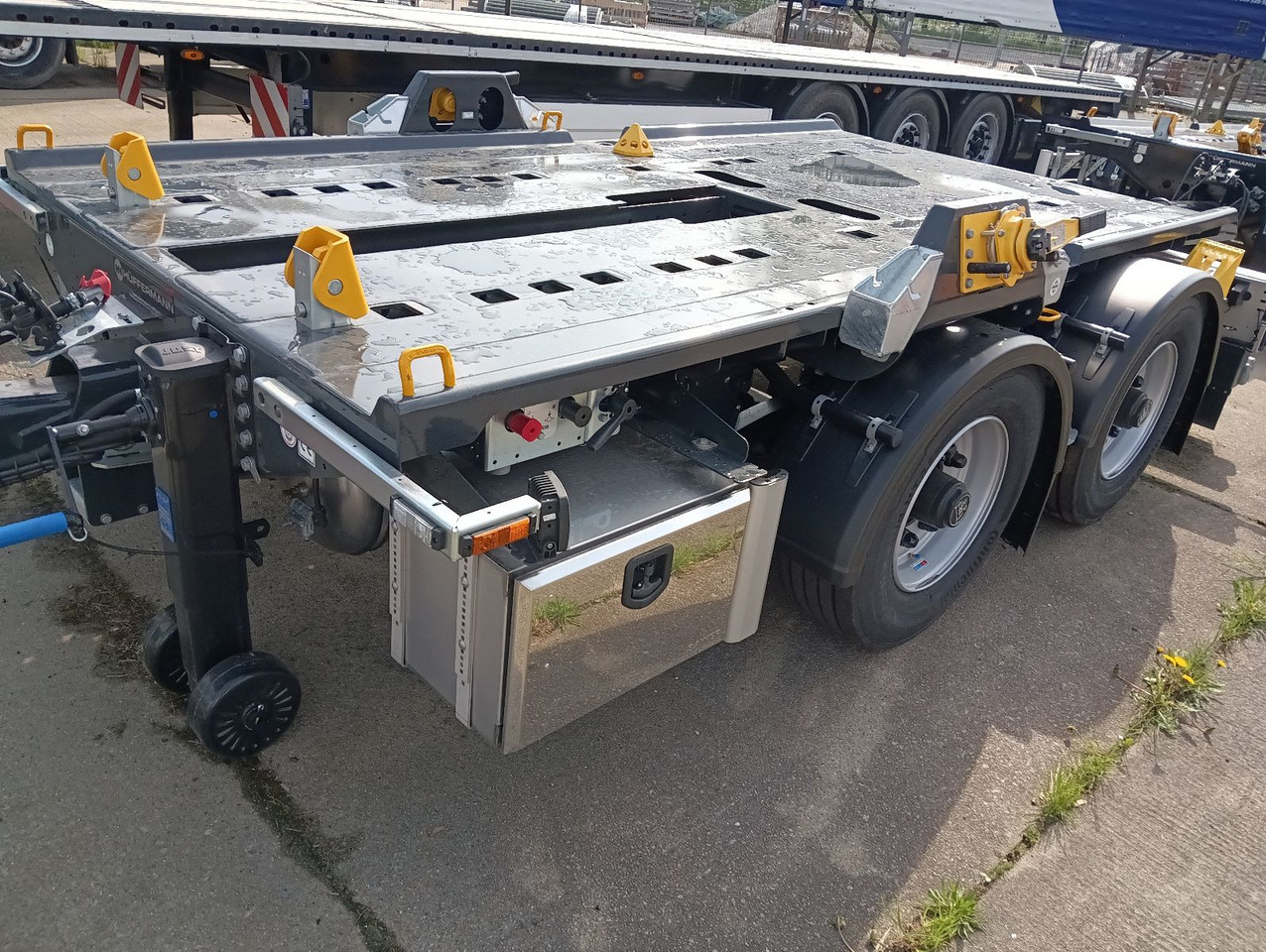 Hüffermann 2-A-MINI-CARRIER SAFETYFIX VERZINKT NEU FULLOPTI - Lastväxlarsläp/ Liftdumpersläp: bild 1 Hüffermann 2-A-MINI-CARRIER SAFETYFIX VERZINKT NEU FULLOPTI - Lastväxlarsläp/ Liftdumpersläp: bild 1