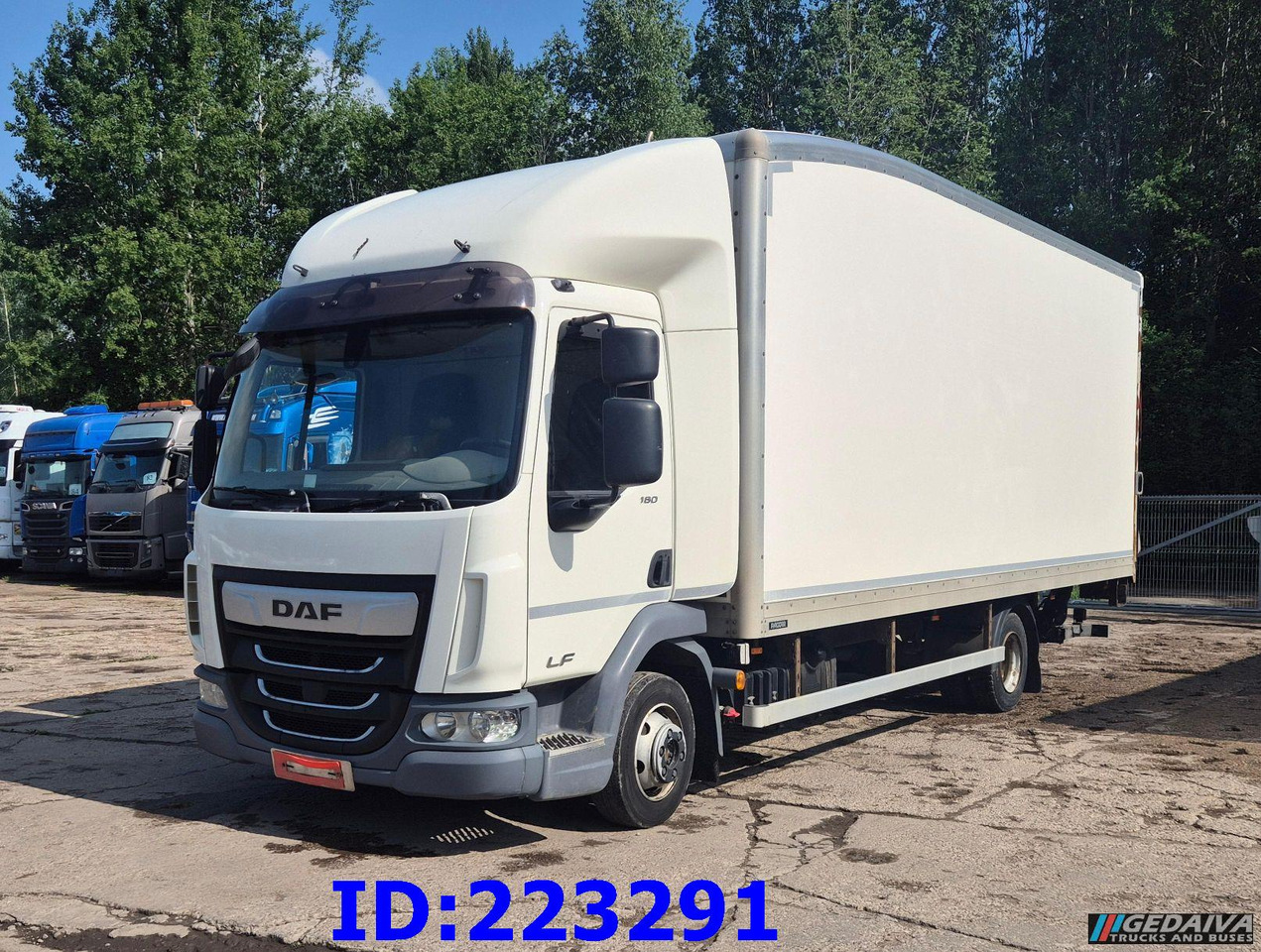 DAF LF 180 FA - Euro6 - Lastbil med skåp: bild 1 DAF LF 180 FA - Euro6 - Lastbil med skåp: bild 1