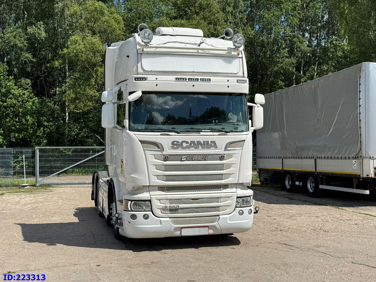 SCANIA R580 6x2 Euro6 Retarder - Dragbil: bild 2 SCANIA R580 6x2 Euro6 Retarder - Dragbil: bild 2