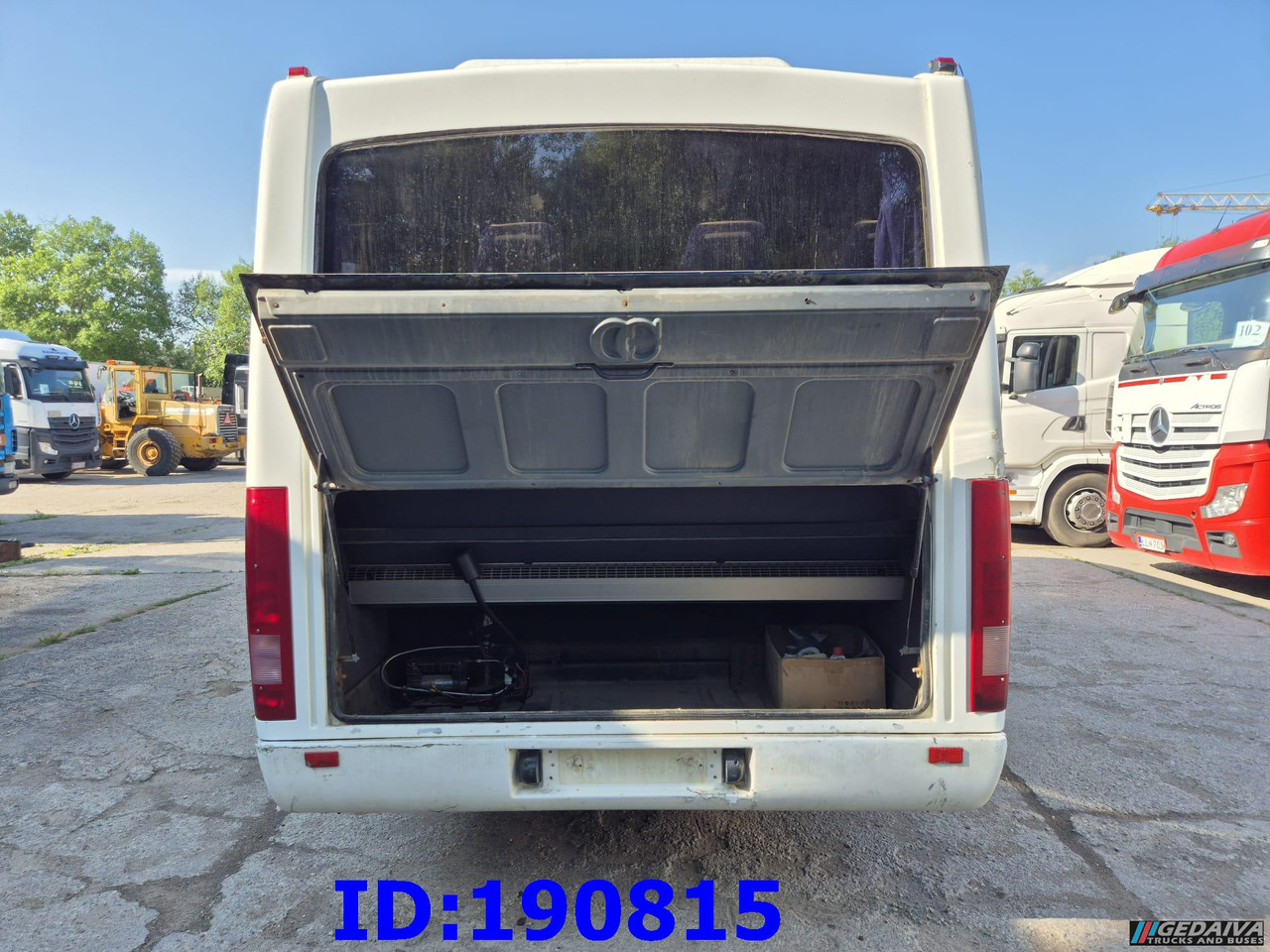 IVECO 65c18 Thesi Kapena 27place (Engine problem) - Turistbuss: bild 5 IVECO 65c18 Thesi Kapena 27place (Engine problem) - Turistbuss: bild 5