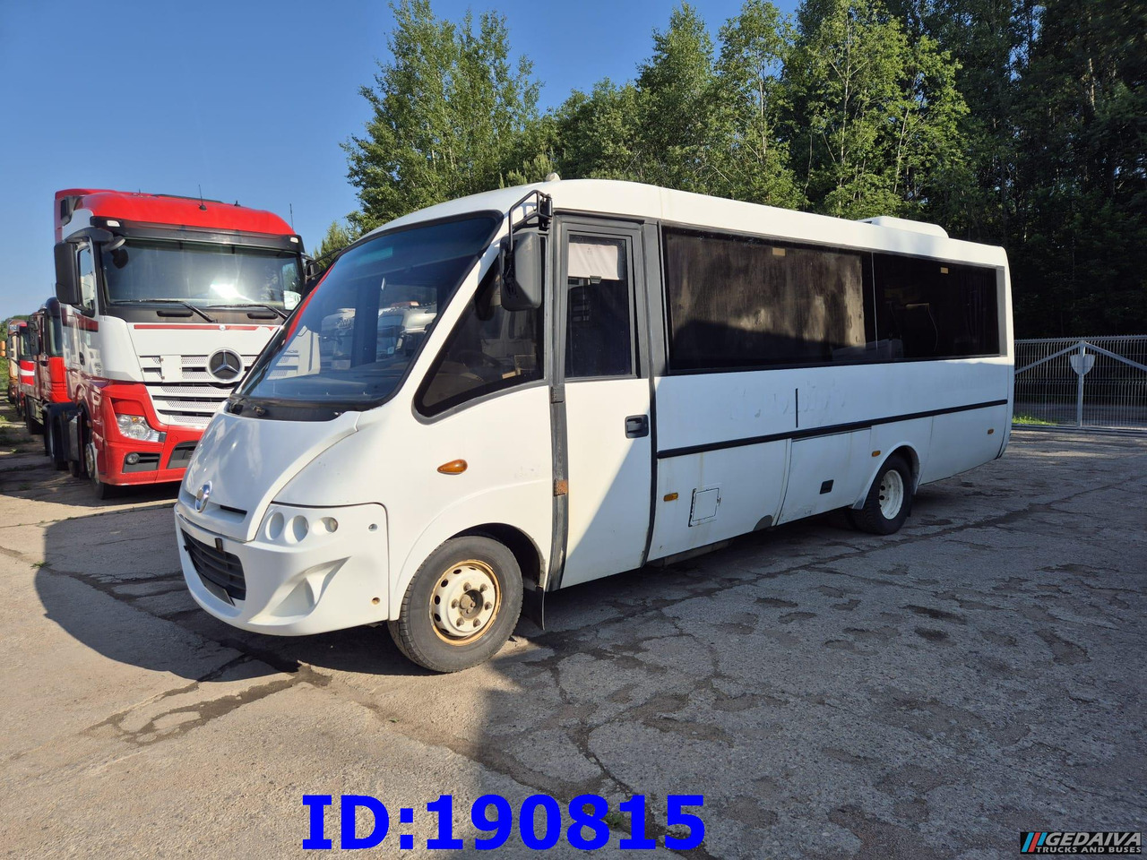 IVECO 65c18 Thesi Kapena 27place (Engine problem) - Turistbuss: bild 3 IVECO 65c18 Thesi Kapena 27place (Engine problem) - Turistbuss: bild 3