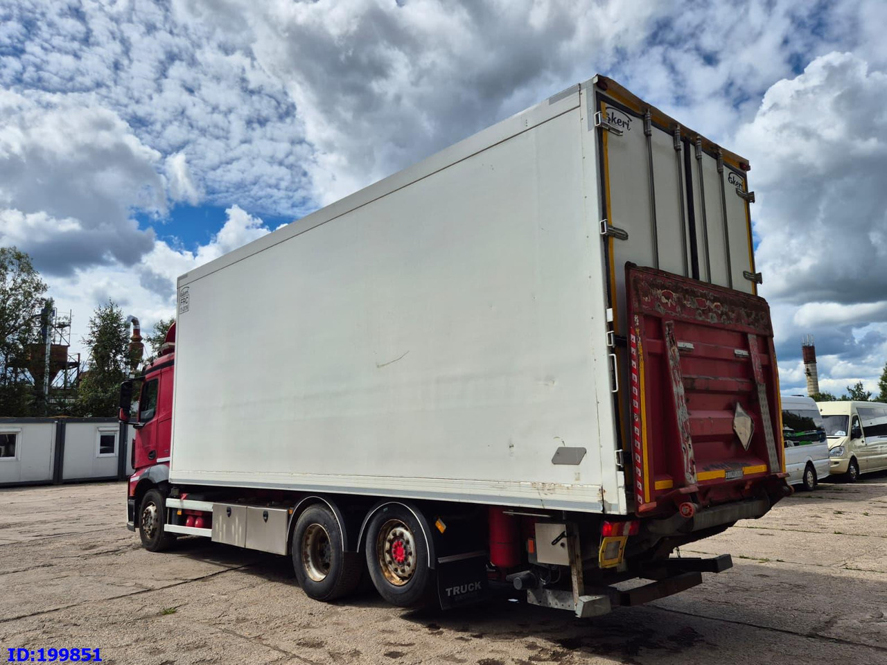Lastbil med skåp MERCEDES-BENZ Actros 2551 6x2 Euro5: bild 10