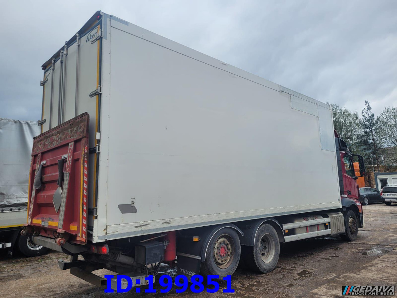 MERCEDES-BENZ Actros 2551 6x2 Euro5 - Lastbil med skåp: bild 5 MERCEDES-BENZ Actros 2551 6x2 Euro5 - Lastbil med skåp: bild 5