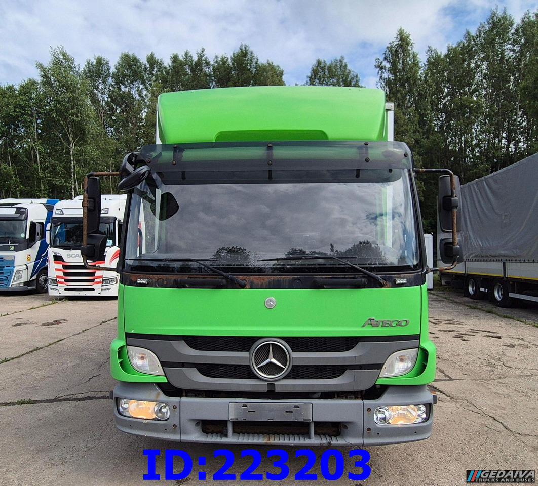 MERCEDES-BENZ Atego 818 4x2 Euro5 Manual - Lastbil med skåp: bild 2 MERCEDES-BENZ Atego 818 4x2 Euro5 Manual - Lastbil med skåp: bild 2