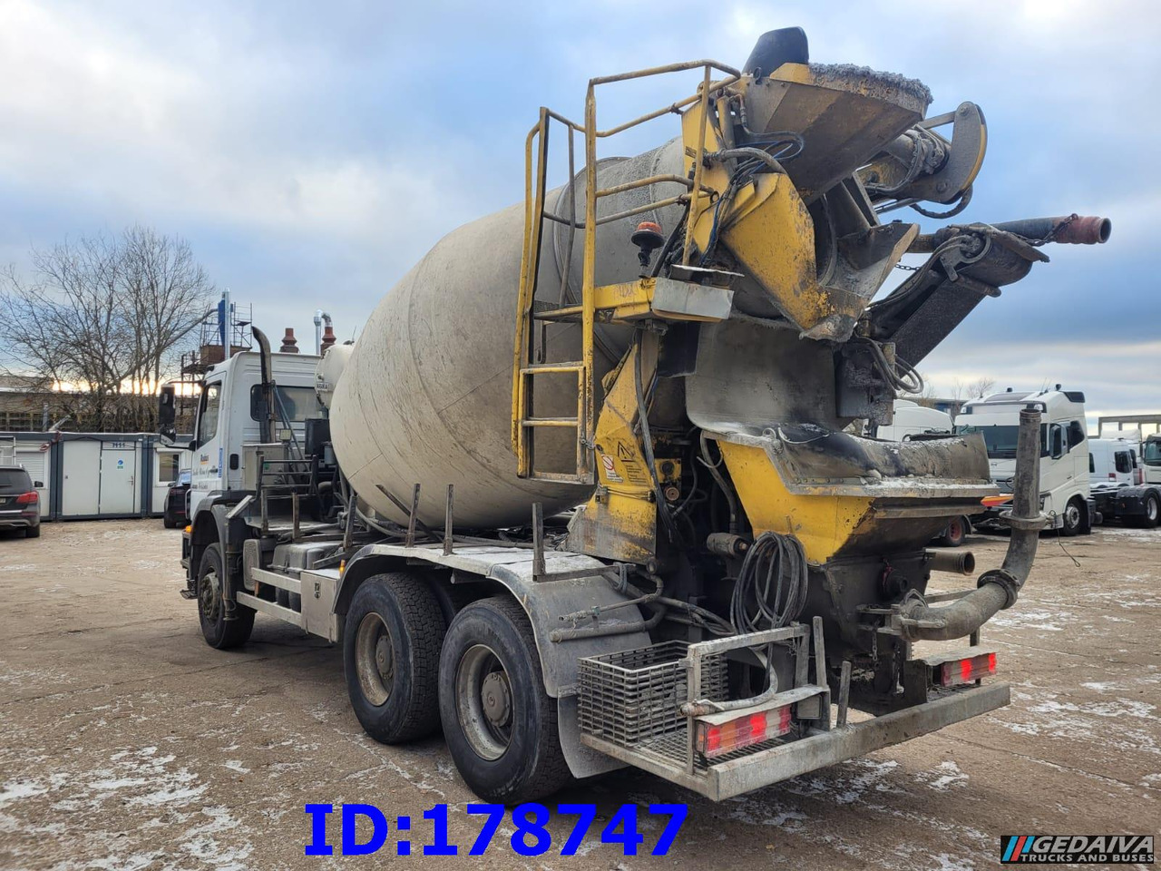 MERCEDES-BENZ Axor 2633 6x4 Schwing 750 - Betongpump: bild 5 MERCEDES-BENZ Axor 2633 6x4 Schwing 750 - Betongpump: bild 5