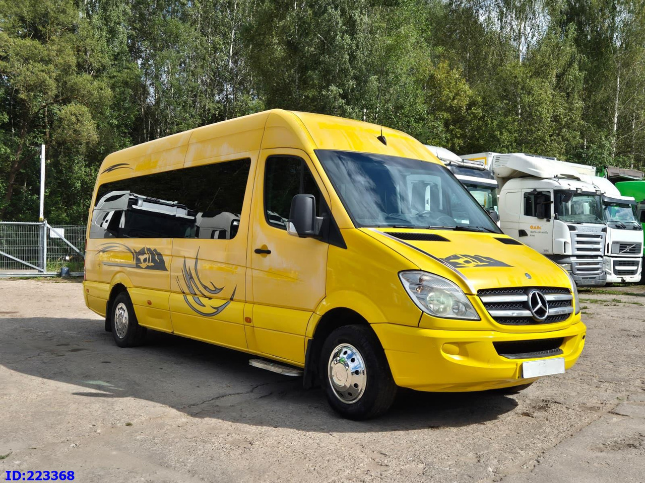 MERCEDES-BENZ Sprinter 316 - 15 Place - Euro5 (Engine defect) - Turistbuss: bild 4 MERCEDES-BENZ Sprinter 316 - 15 Place - Euro5 (Engine defect) - Turistbuss: bild 4