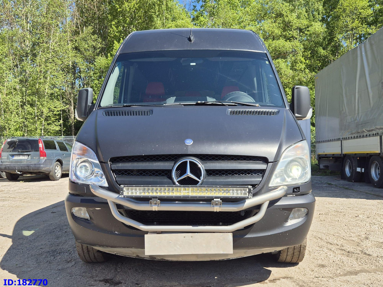 MERCEDES-BENZ Sprinter 319 VIP Euro5 - Turistbuss: bild 2 MERCEDES-BENZ Sprinter 319 VIP Euro5 - Turistbuss: bild 2