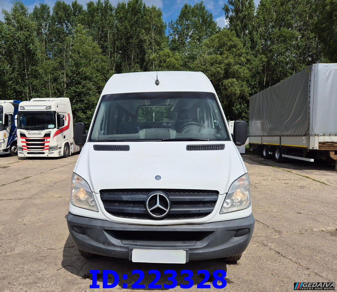 MERCEDES-BENZ Sprinter 516 23Place XXL Euro5 - Turistbuss: bild 2 MERCEDES-BENZ Sprinter 516 23Place XXL Euro5 - Turistbuss: bild 2