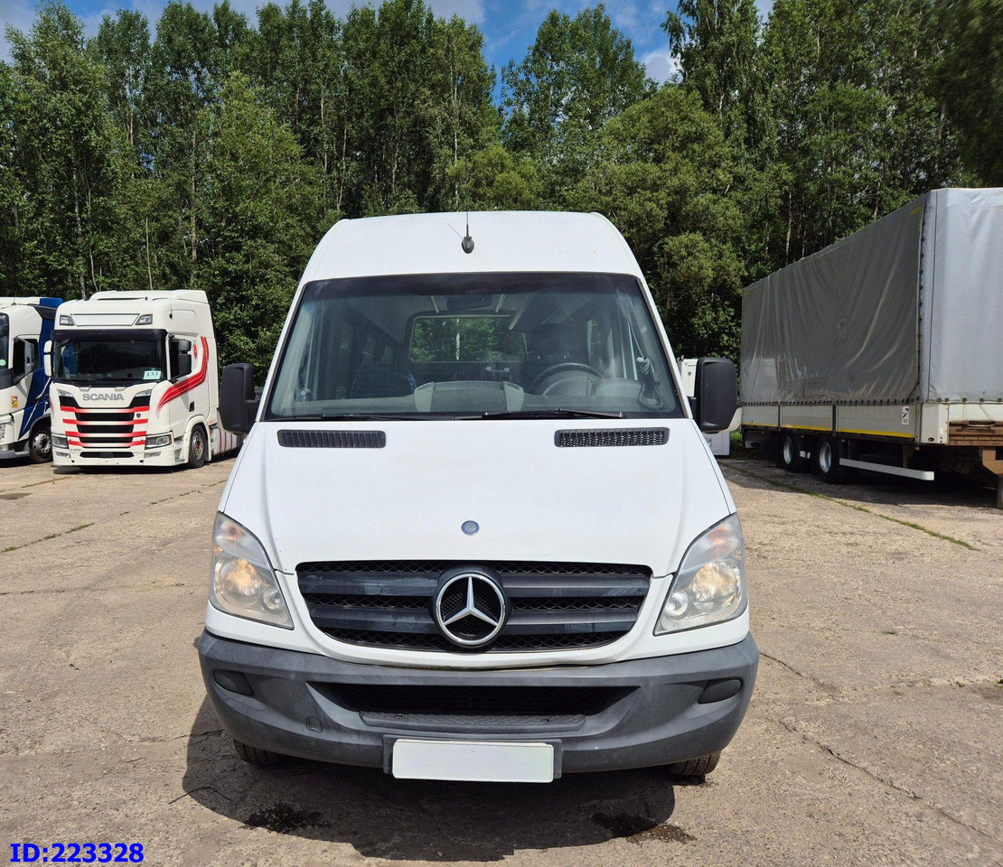 MERCEDES-BENZ Sprinter 516 23Place XXL Euro5 - Turistbuss: bild 2 MERCEDES-BENZ Sprinter 516 23Place XXL Euro5 - Turistbuss: bild 2