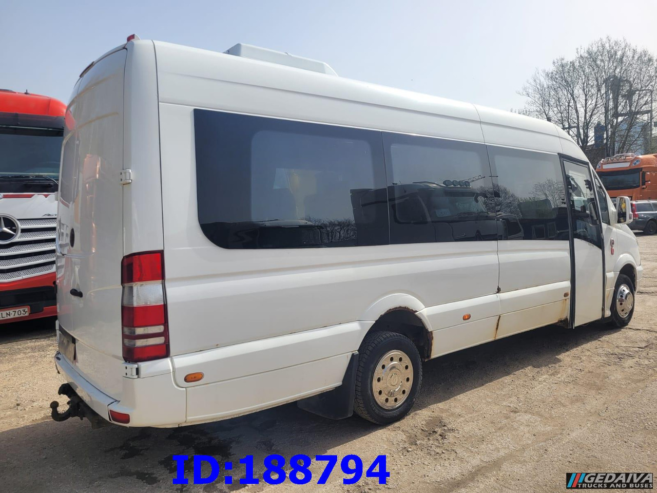 MERCEDES-BENZ Sprinter 518 - Kasten VIP - 20 Seater - Turistbuss: bild 5 MERCEDES-BENZ Sprinter 518 - Kasten VIP - 20 Seater - Turistbuss: bild 5