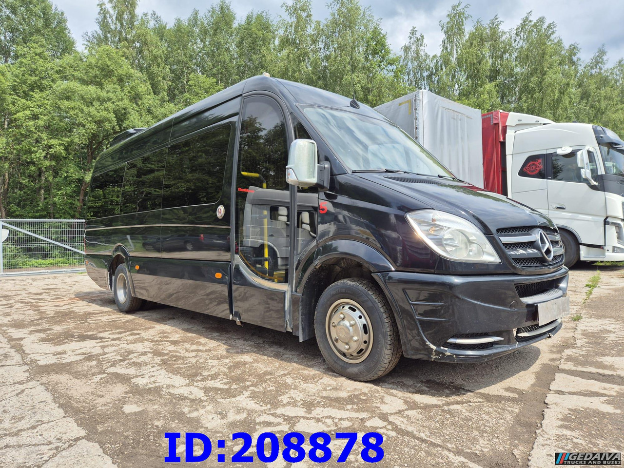 MERCEDES-BENZ Sprinter 519 -VIP- 17 places - Turistbuss: bild 4 MERCEDES-BENZ Sprinter 519 -VIP- 17 places - Turistbuss: bild 4