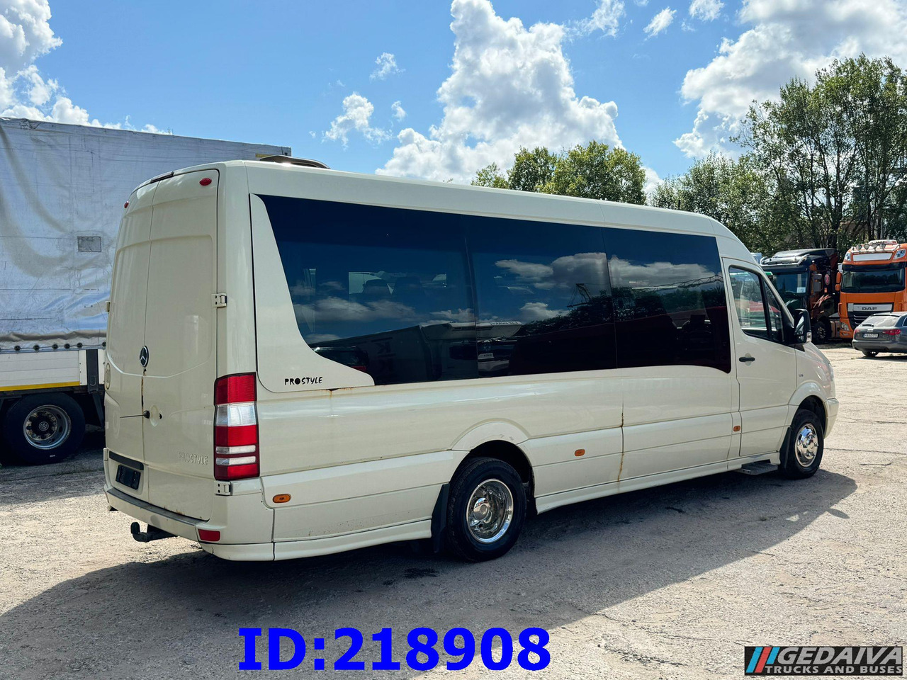MERCEDES-BENZ Sprinter 519 VIP 18-Place Prostyle Euro5 - Turistbuss: bild 5 MERCEDES-BENZ Sprinter 519 VIP 18-Place Prostyle Euro5 - Turistbuss: bild 5