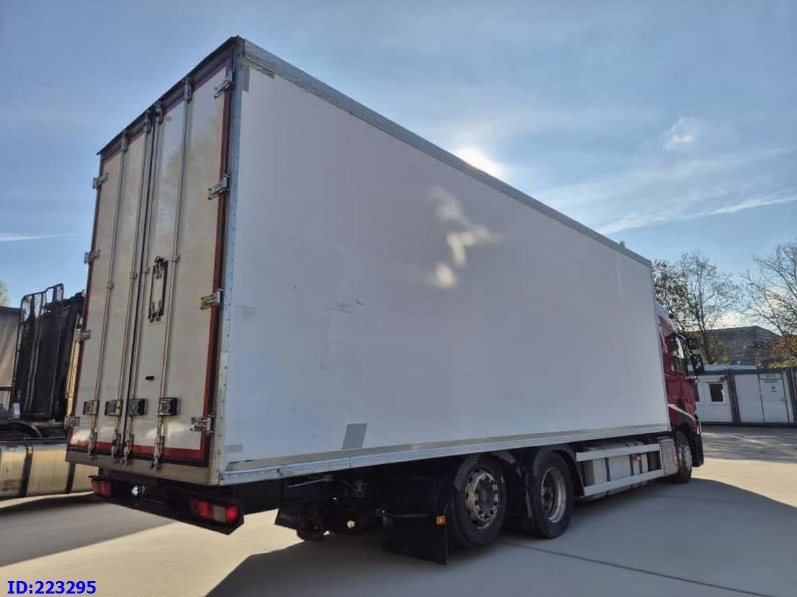 RENAULT T440 6x2 Euro 6 Refrigerated + Carrier  Supra - Kylbil lastbil: bild 5 RENAULT T440 6x2 Euro 6 Refrigerated + Carrier  Supra - Kylbil lastbil: bild 5
