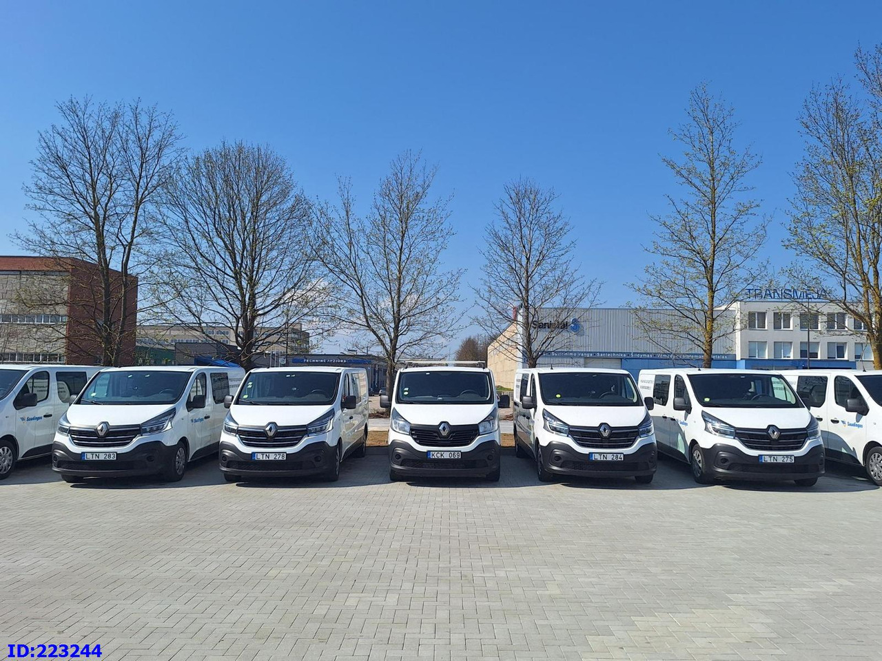 RENAULT Trafic (6pcs. available) - Dubbelhytt transportbil: bild 2 RENAULT Trafic (6pcs. available) - Dubbelhytt transportbil: bild 2