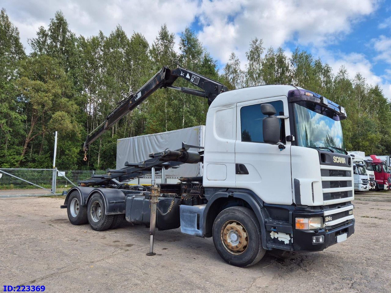 SCANIA R124 420 + Crane HIAB 140AW - Tippbil lastbil: bild 4 SCANIA R124 420 + Crane HIAB 140AW - Tippbil lastbil: bild 4