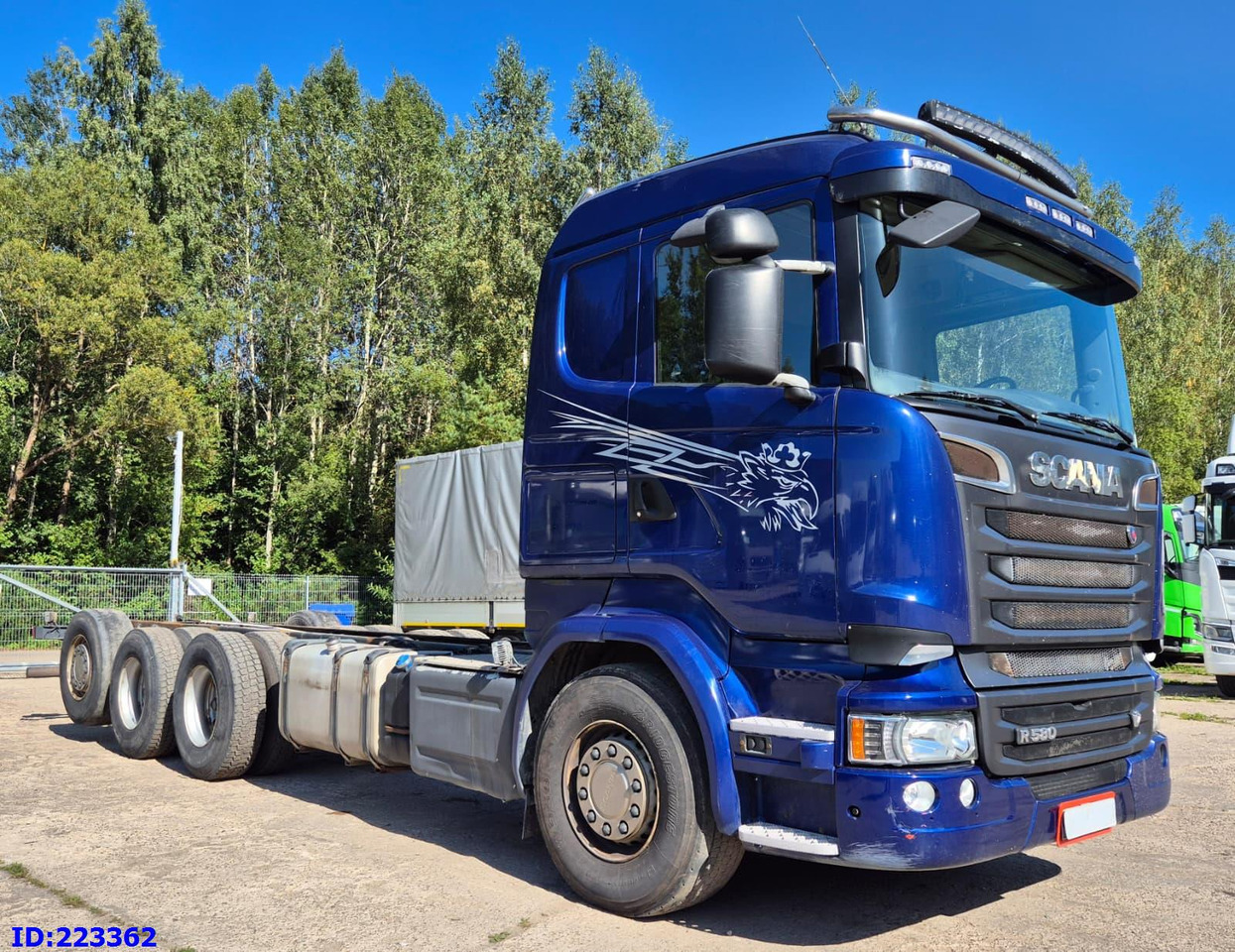 SCANIA R580 8x4 Euro6 Retarder - Chassi lastbil: bild 2 SCANIA R580 8x4 Euro6 Retarder - Chassi lastbil: bild 2