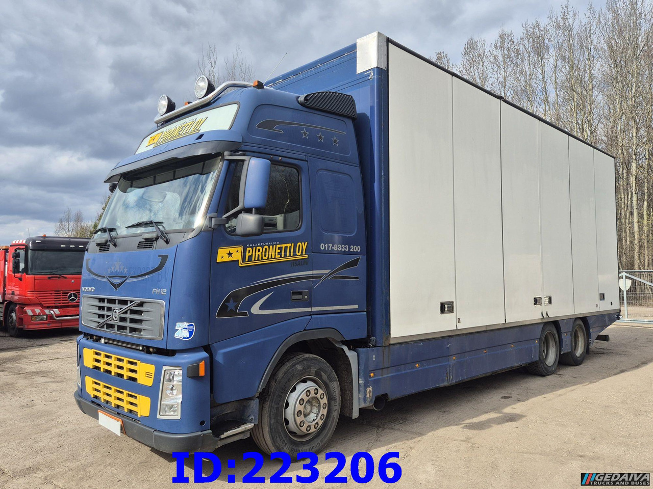VOLVO FH12 420HP 6x2 - Isotermiska lastbil: bild 1 VOLVO FH12 420HP 6x2 - Isotermiska lastbil: bild 1