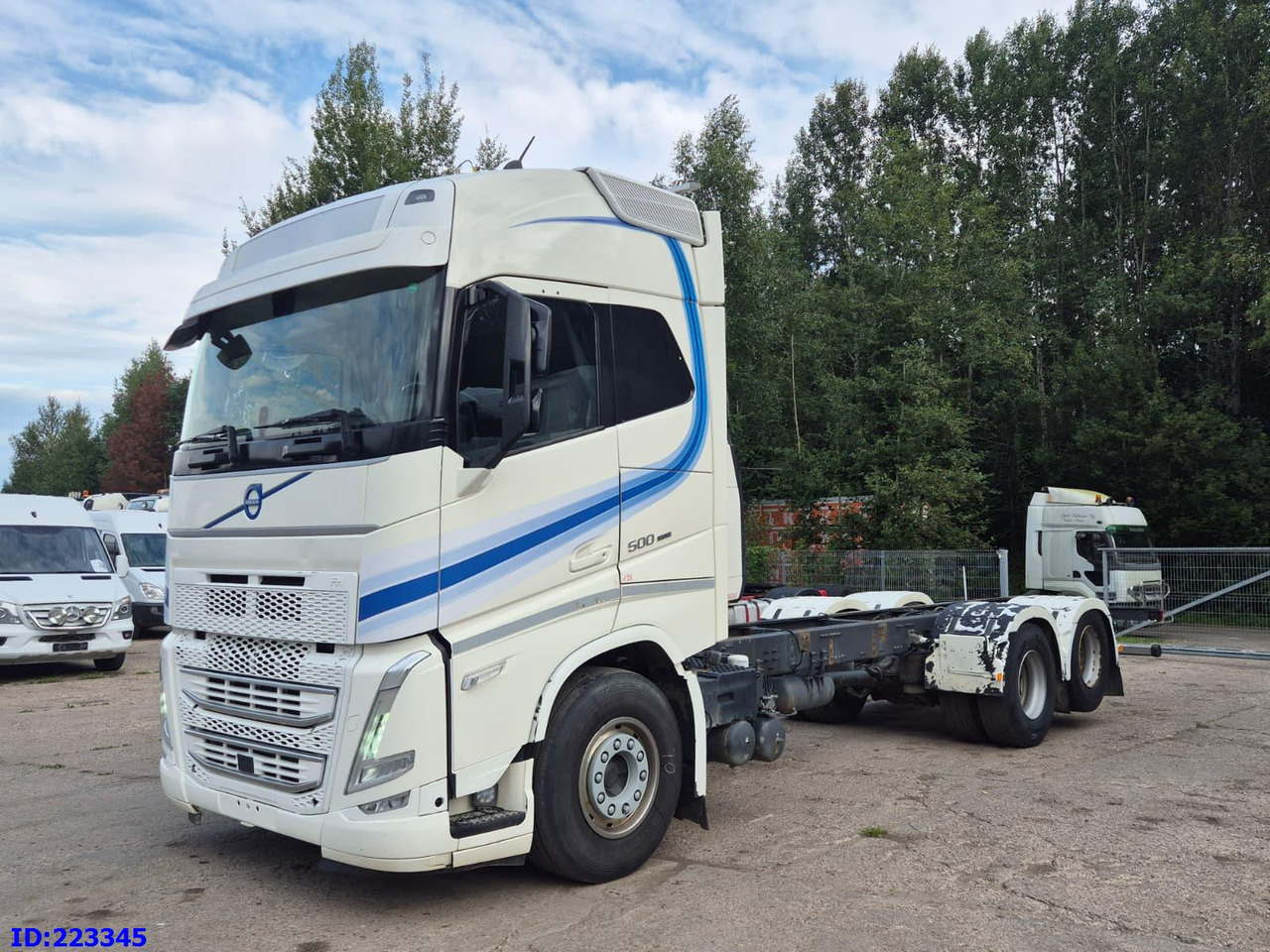 VOLVO FH13 500HP 6x2 10 tyre - New generation - Chassi lastbil: bild 1 VOLVO FH13 500HP 6x2 10 tyre - New generation - Chassi lastbil: bild 1