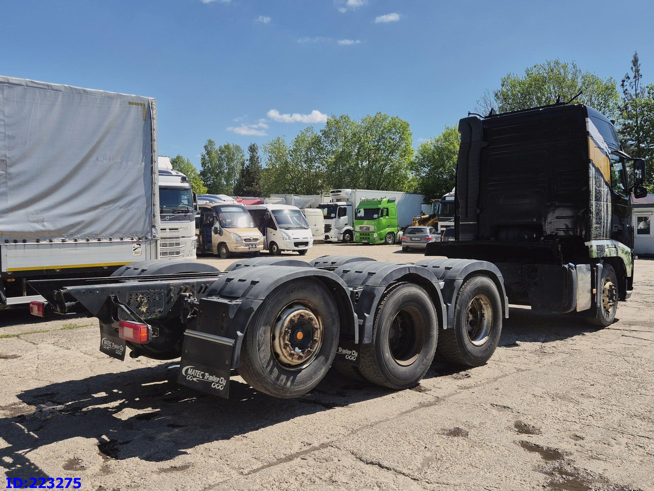 VOLVO FH13 540HP 8X4 (Steering axle) RETARDER - Chassi lastbil: bild 5 VOLVO FH13 540HP 8X4 (Steering axle) RETARDER - Chassi lastbil: bild 5