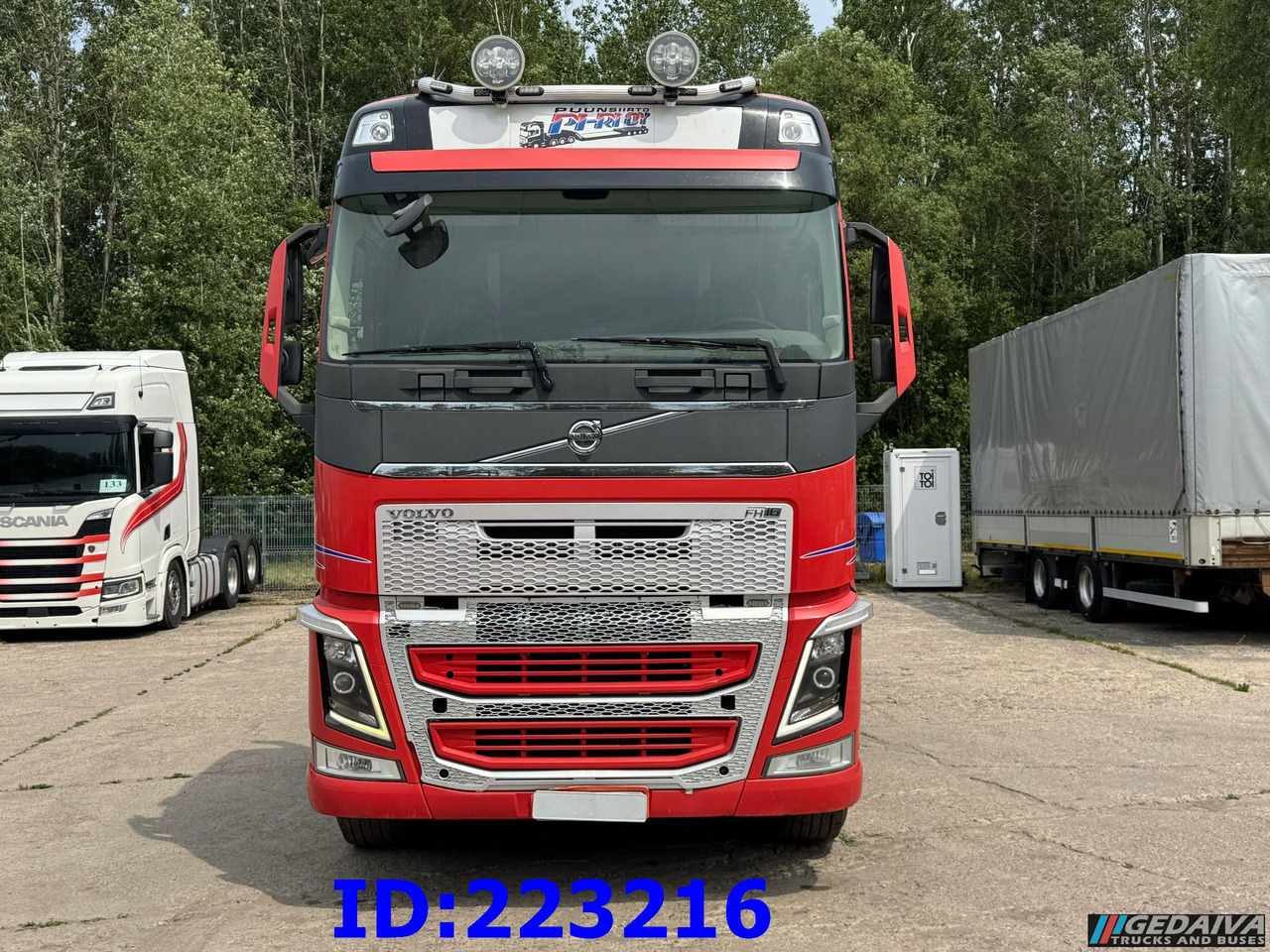 VOLVO FH16 700HP 8X4 Big axle - Chassi lastbil: bild 2 VOLVO FH16 700HP 8X4 Big axle - Chassi lastbil: bild 2