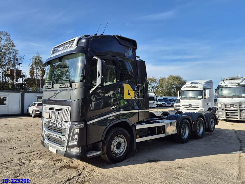 VOLVO FH16 750HP 8x4 Steering axle - Chassi lastbil: bild 1 VOLVO FH16 750HP 8x4 Steering axle - Chassi lastbil: bild 1