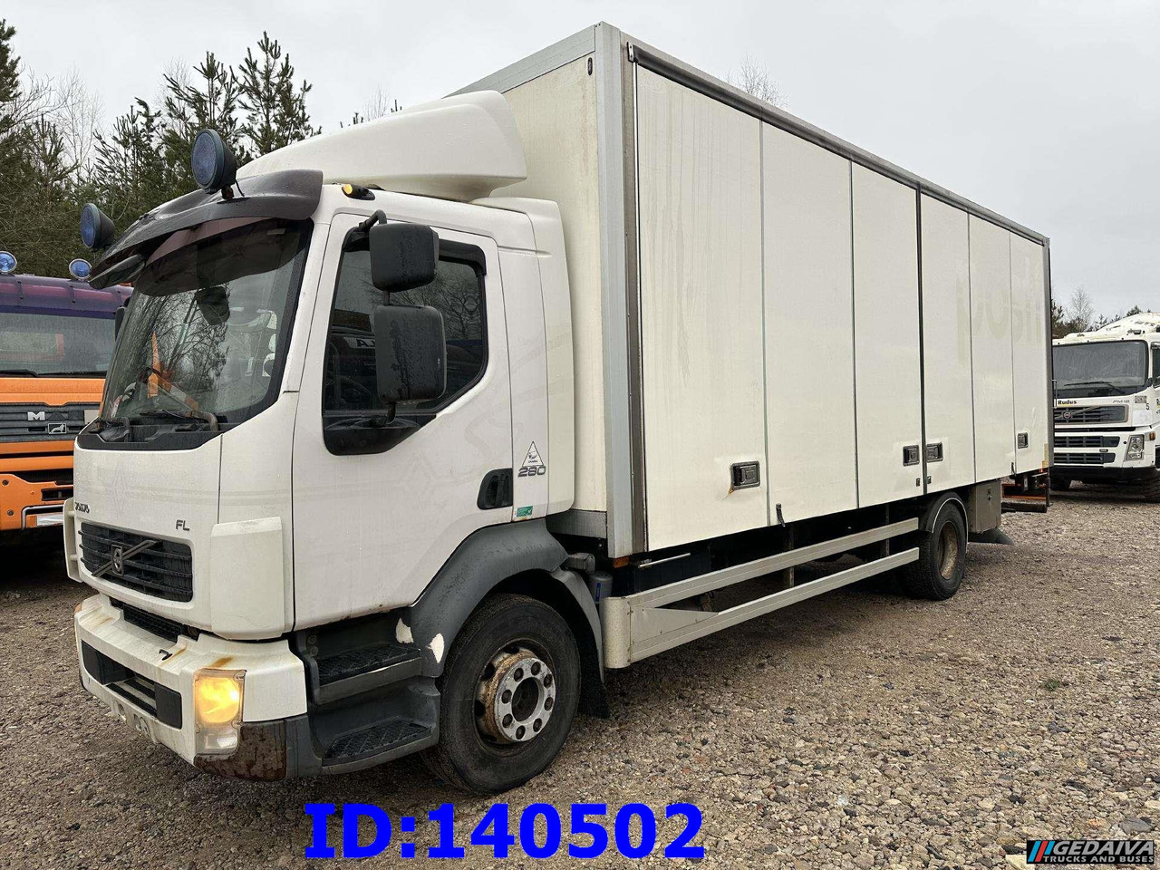 VOLVO FL 280 4x2 Manual Euro5 - Lastbil med skåp: bild 1 VOLVO FL 280 4x2 Manual Euro5 - Lastbil med skåp: bild 1