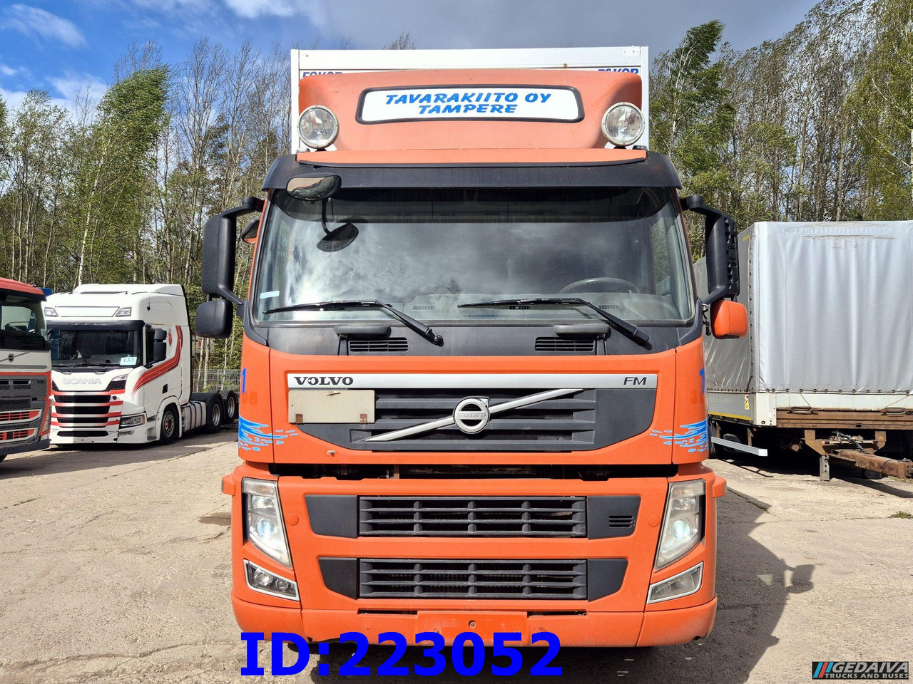 VOLVO FM11 450HP 6x2 Euro5 - Lastbil med skåp: bild 2 VOLVO FM11 450HP 6x2 Euro5 - Lastbil med skåp: bild 2