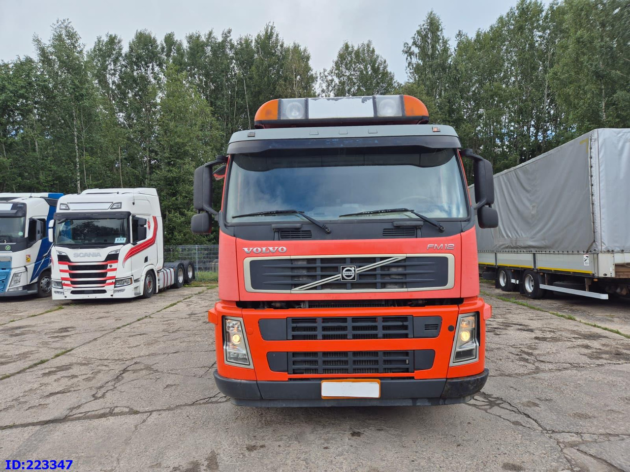 VOLVO FM12 420HP 8X4 Manual - Tippbil lastbil: bild 2 VOLVO FM12 420HP 8X4 Manual - Tippbil lastbil: bild 2