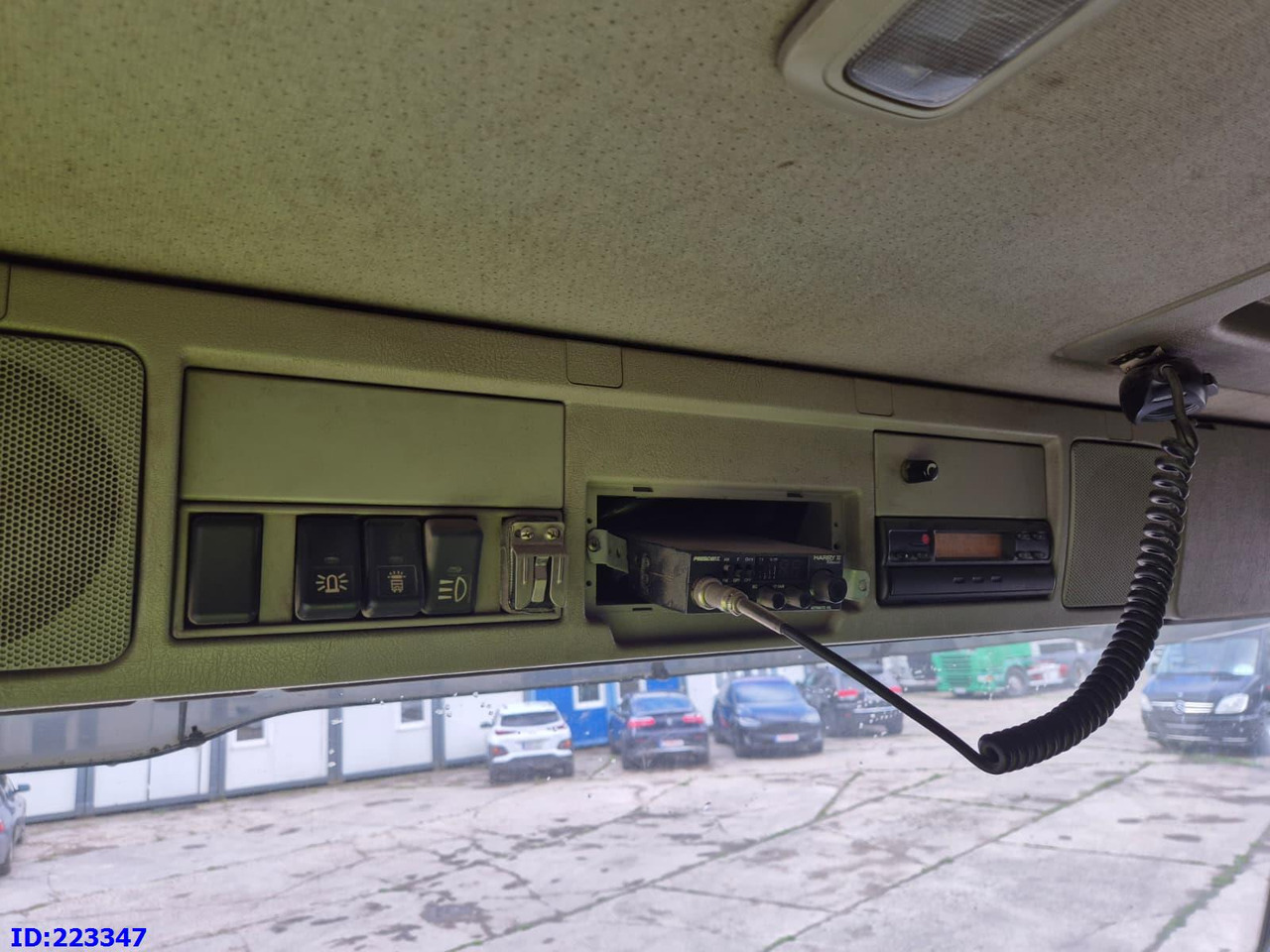 Tippbil lastbil VOLVO FM12 420HP 8X4 Manual: bild 19