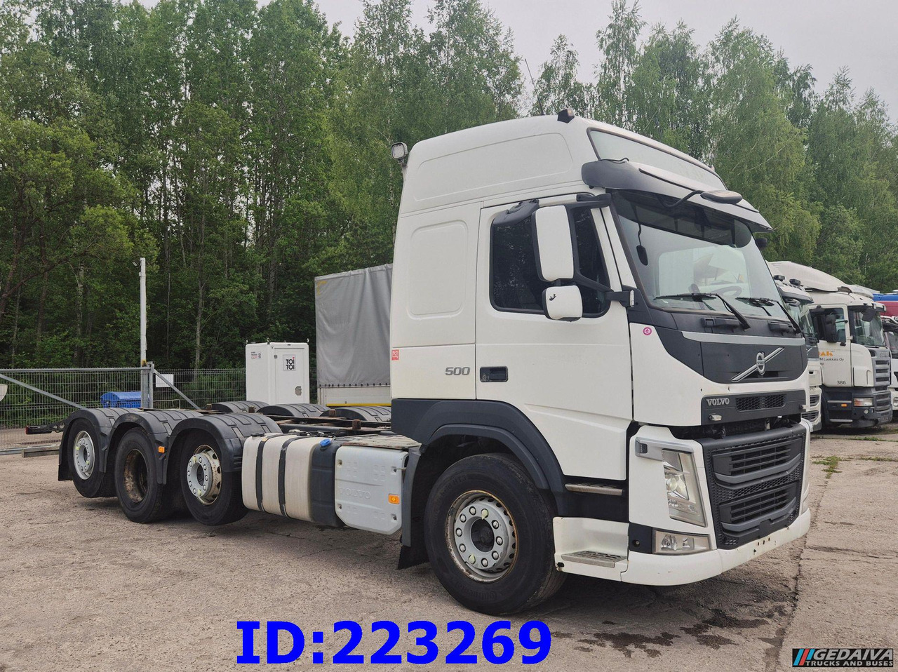 VOLVO FM13 500HP 8x2 (2 steering axels) - Chassi lastbil: bild 4 VOLVO FM13 500HP 8x2 (2 steering axels) - Chassi lastbil: bild 4
