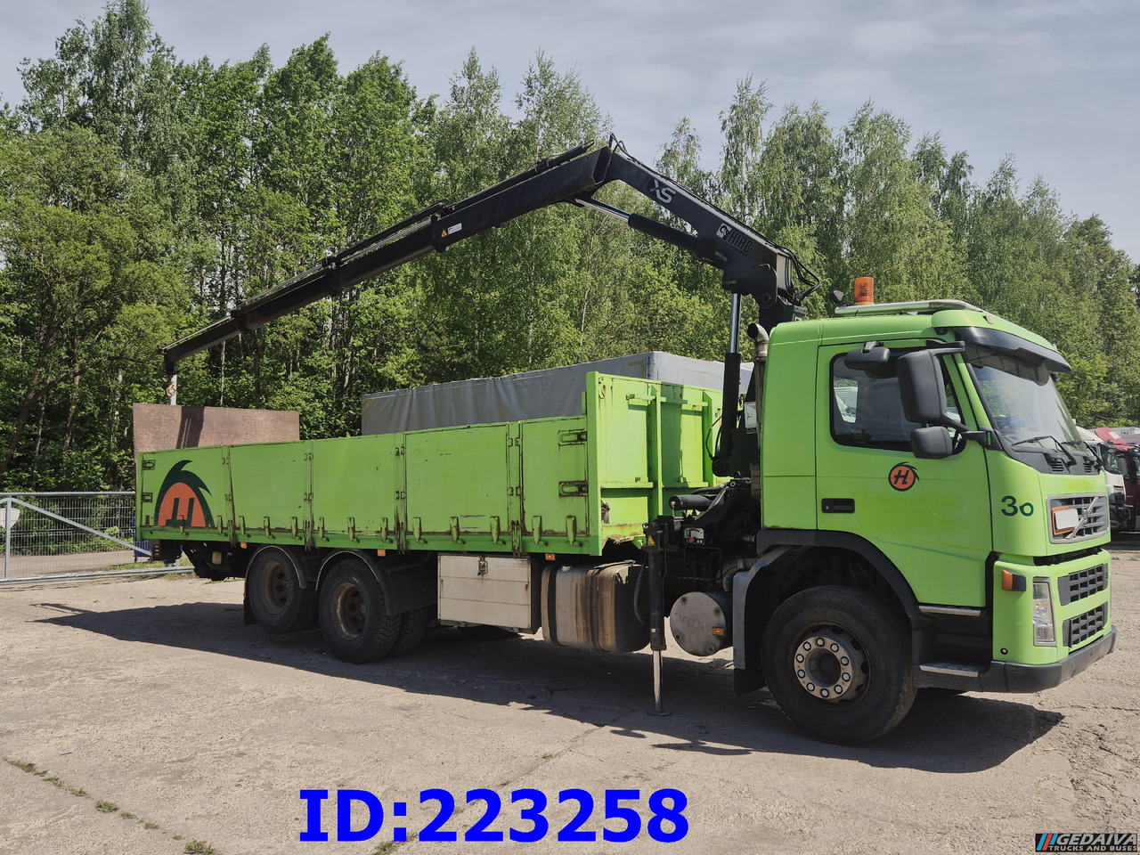 VOLVO FM9 300HP 6x2 + HIAB 144B -3 CL - Flakbil: bild 4 VOLVO FM9 300HP 6x2 + HIAB 144B -3 CL - Flakbil: bild 4