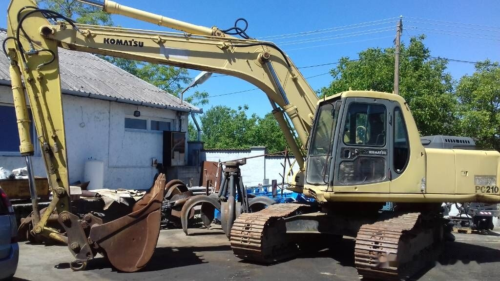 Komatsu PC 210 - Bandgrävare: bild 1 Komatsu PC 210 - Bandgrävare: bild 1