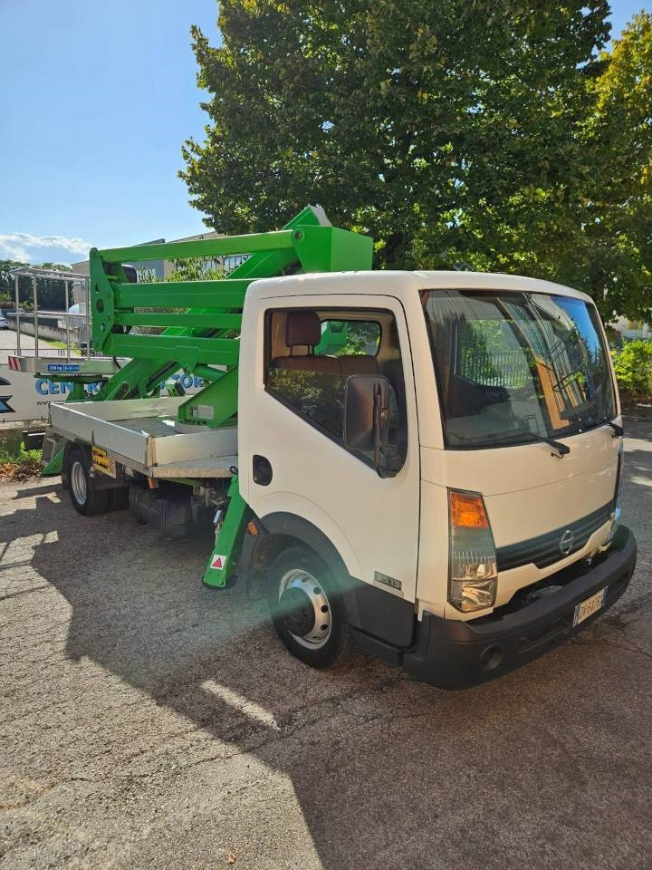 Isoli PNT 205 - Billift: bild 2 Isoli PNT 205 - Billift: bild 2