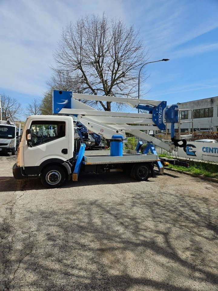 Socage DA 320 - Billift: bild 1 Socage DA 320 - Billift: bild 1