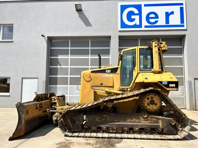 Caterpillar D 6 N LGP (110525) - Bulldozer: bild 1 Caterpillar D 6 N LGP (110525) - Bulldozer: bild 1