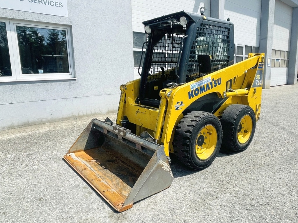 Komatsu SK714 (4012) - Kompaktlastare/ Slirstyrda lastare: bild 4 Komatsu SK714 (4012) - Kompaktlastare/ Slirstyrda lastare: bild 4