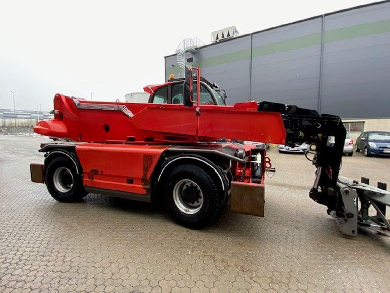 Manitou MRT2470P+ ST4 - Teleskoplastar: bild 4 Manitou MRT2470P+ ST4 - Teleskoplastar: bild 4