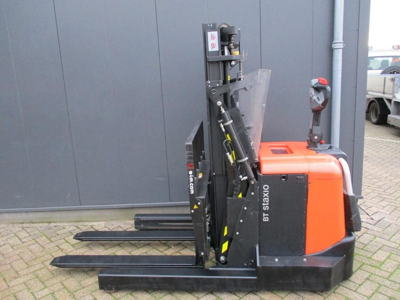 BT SPE 120 XR - Reachstacker: bild 1 BT SPE 120 XR - Reachstacker: bild 1