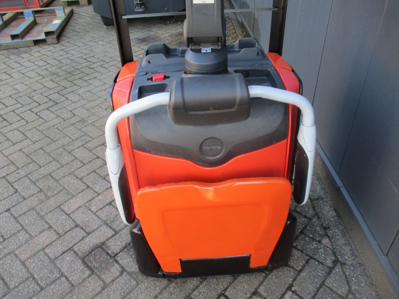 Låglyftar Toyota LPE 200: bild 7