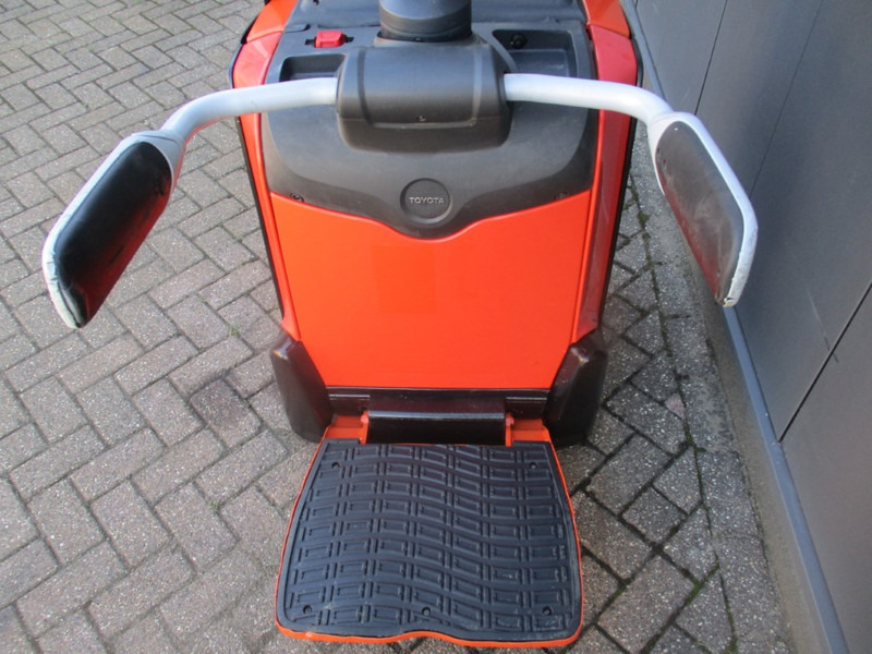Låglyftar Toyota LPE 200: bild 8