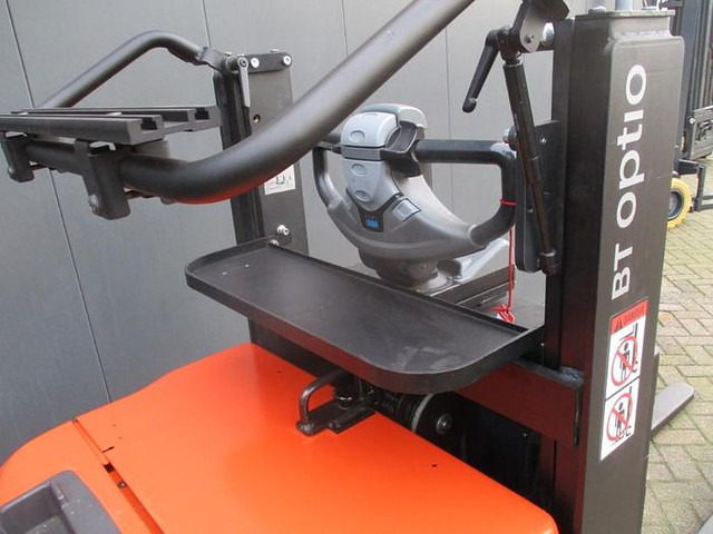 Toyota OSE 100W - Plocktruck: bild 5 Toyota OSE 100W - Plocktruck: bild 5