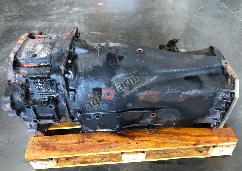 SKRZYNIA BIEGÓW CLAAS ARES 816 RZ 6005028906 - Växellåda: bild 3 SKRZYNIA BIEGÓW CLAAS ARES 816 RZ 6005028906 - Växellåda: bild 3