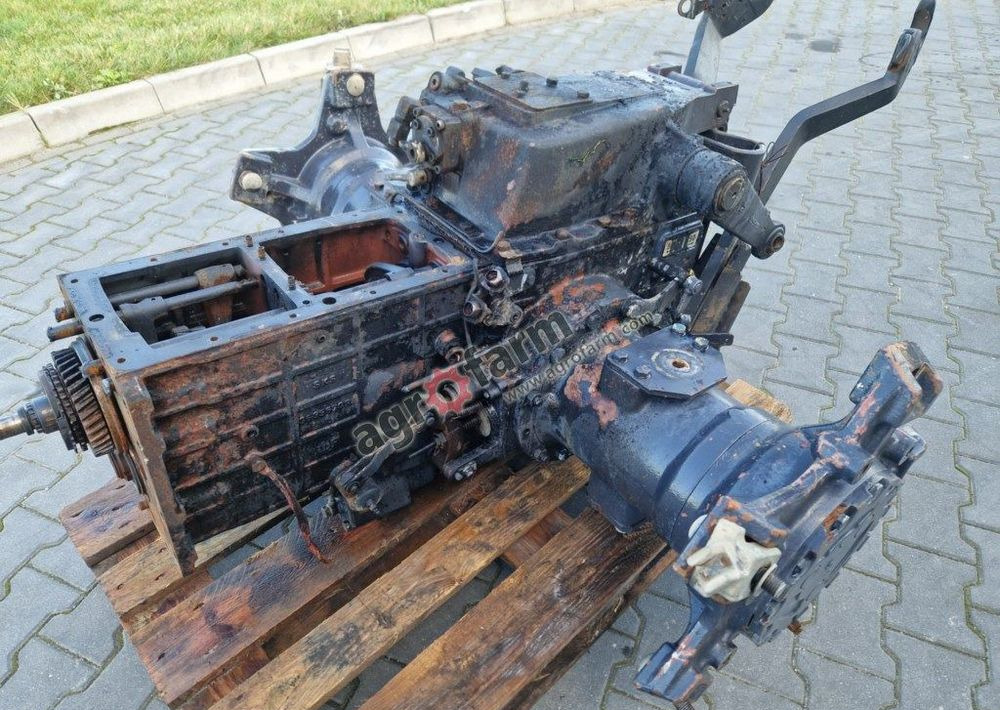 Skrzynia biegów, most tylny Landini Rex 80 F - Växellåda: bild 1 Skrzynia biegów, most tylny Landini Rex 80 F - Växellåda: bild 1
