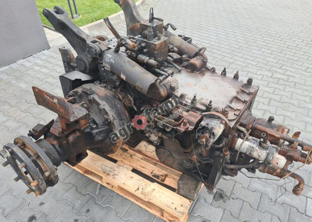 Skrzynia biegów, tylny most Massey Ferguson 6614 - Växellåda: bild 1 Skrzynia biegów, tylny most Massey Ferguson 6614 - Växellåda: bild 1