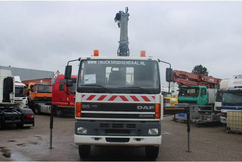 DAF Kipper 6x4 + SPRING + EURO 1 + no CRANE + Manuel + BE apk 09-2024 - Tippbil lastbil: bild 4 DAF Kipper 6x4 + SPRING + EURO 1 + no CRANE + Manuel + BE apk 09-2024 - Tippbil lastbil: bild 4