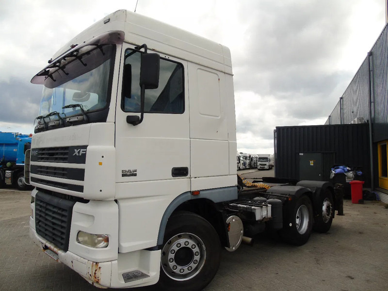 DAF XF 95.380 + 6x2 - Dragbil: bild 2 DAF XF 95.380 + 6x2 - Dragbil: bild 2