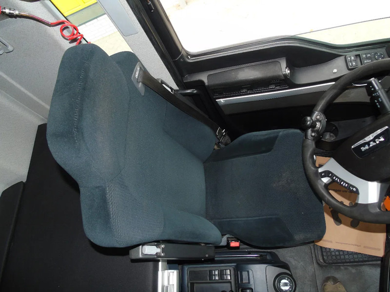 Dragbil MAN TGX 26.480 + 6x2 + retarder + euro 6: bild 8 Dragbil MAN TGX 26.480 + 6x2 + retarder + euro 6: bild 8
